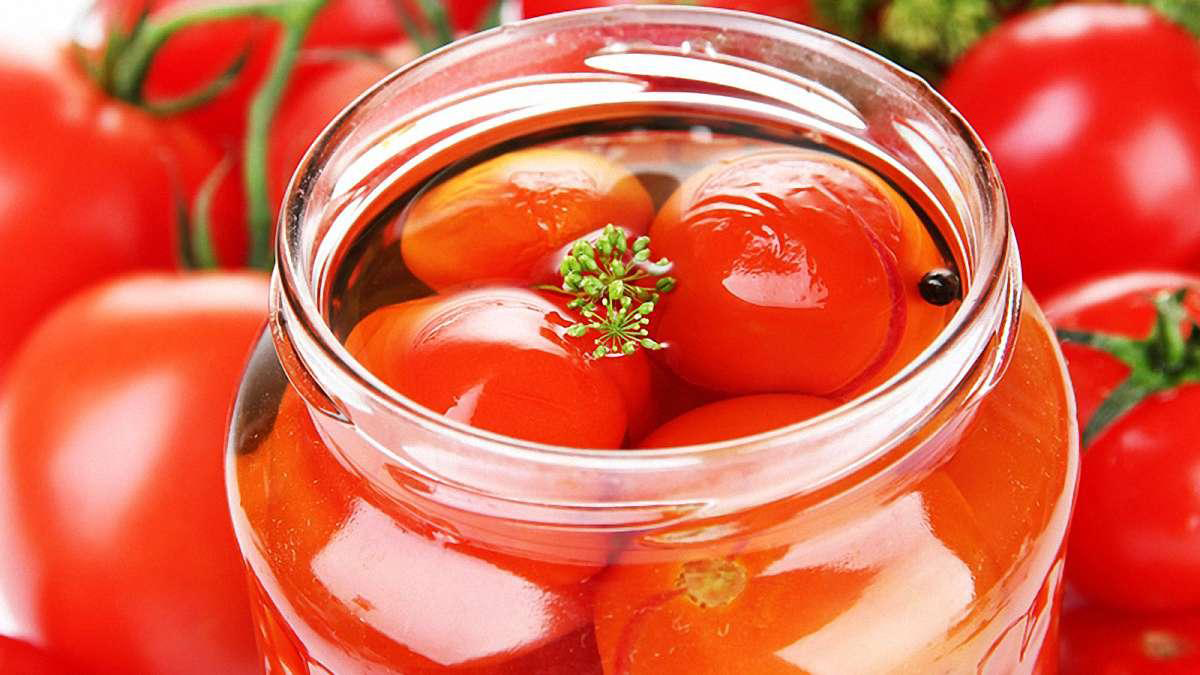 Консервовані помідори у власному соку: рецепт на зиму